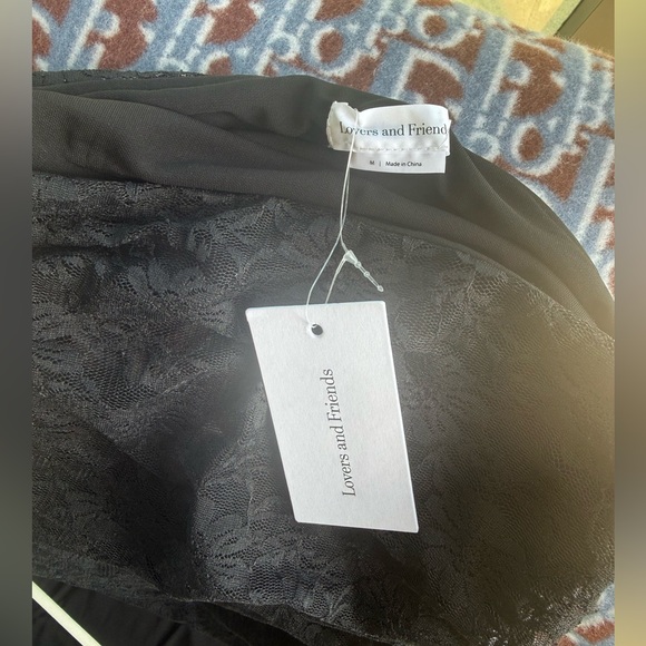 NWT Lovers and Friends Zahra Gown in Black - Picture 6 of 6